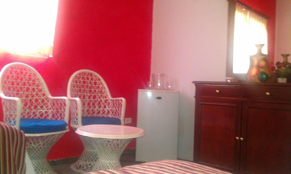 Hotel Navarro Santo Domingo Ruang foto