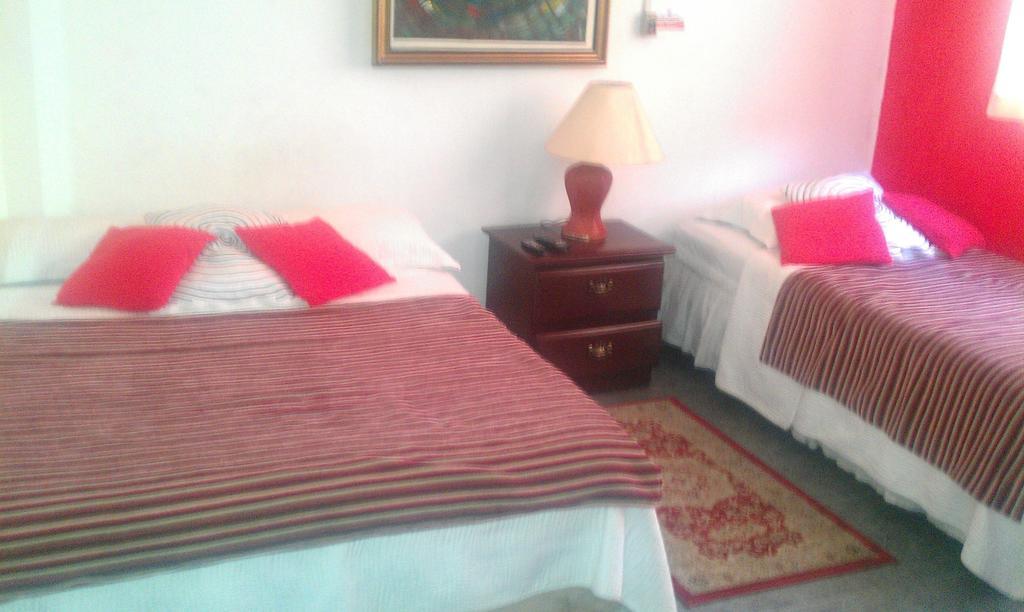 Hotel Navarro Santo Domingo Bagian luar foto
